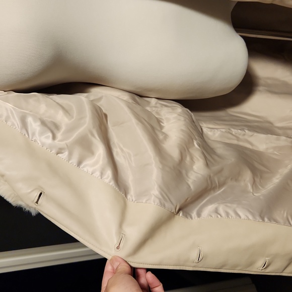 NWT AVEC LES FILLES | $259 Faux-fur Trimmed Faux-leather Trench Coat - Picture 7 of 7